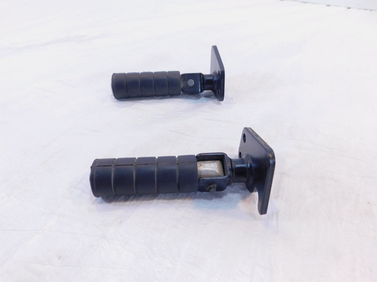 Yamaha V-Star 1100 Classic Custom Silverado Left/Right Rear Footrest Foot Pegs - C3 Cycle