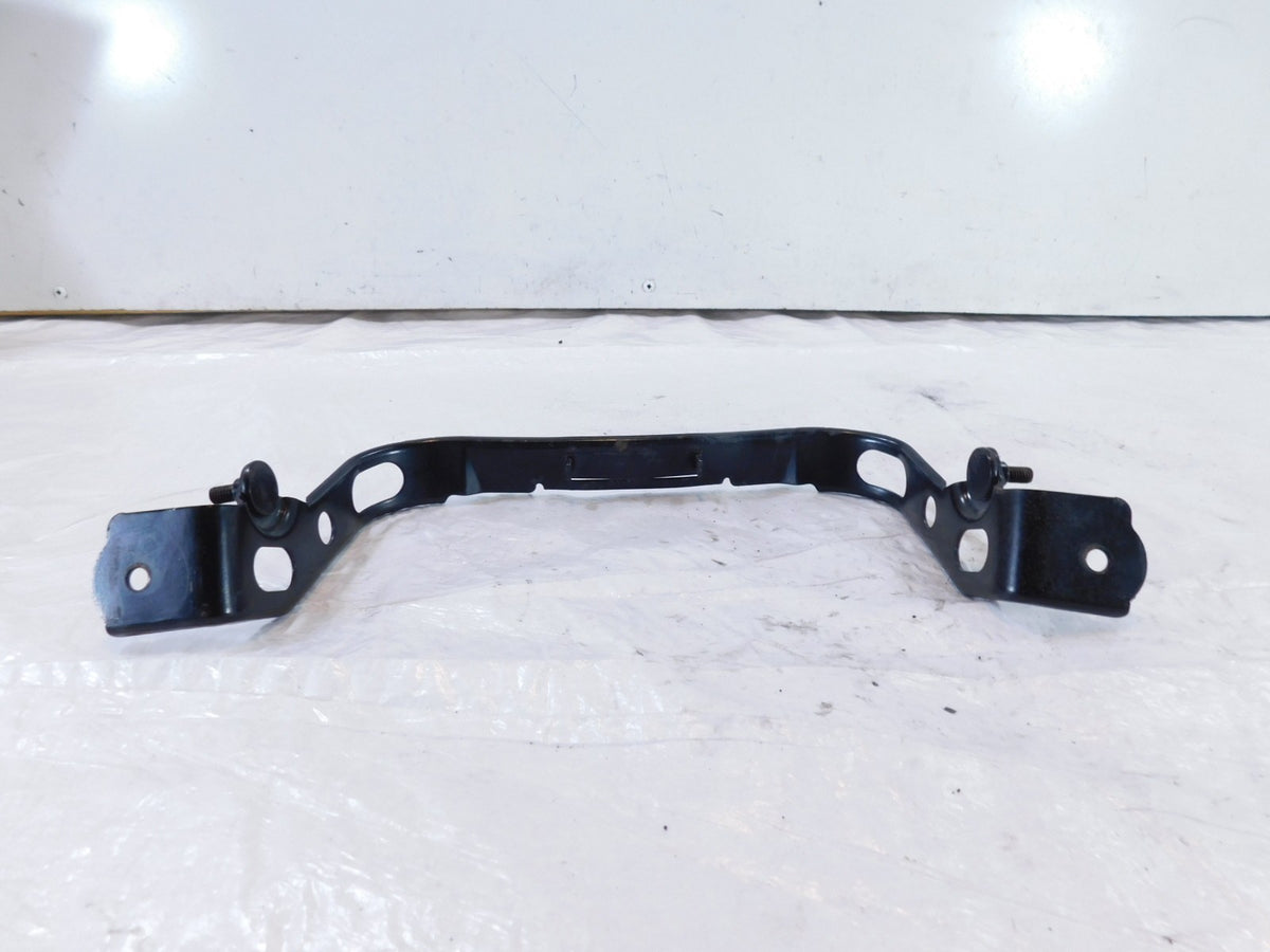 Honda GL1800 Goldwing 1800 Top Gas Fuel Petrol Tank Cover Fairing Mount Bracket - C3 Cycle