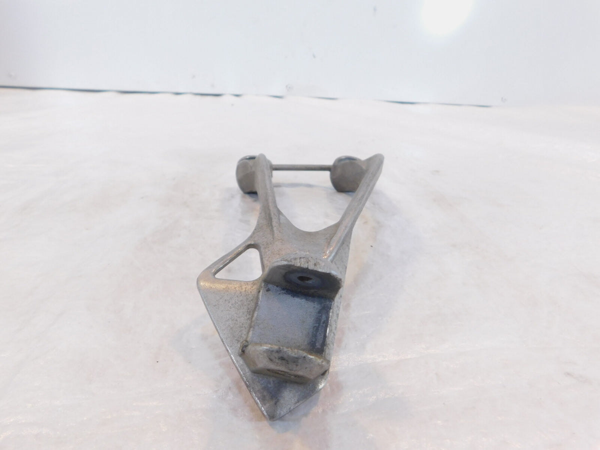 Kawasaki Ninja ZX6R ZX636 & ZX6RR ZX600 Right Rear Foot Rest Peg Bracket Mount - C3 Cycle