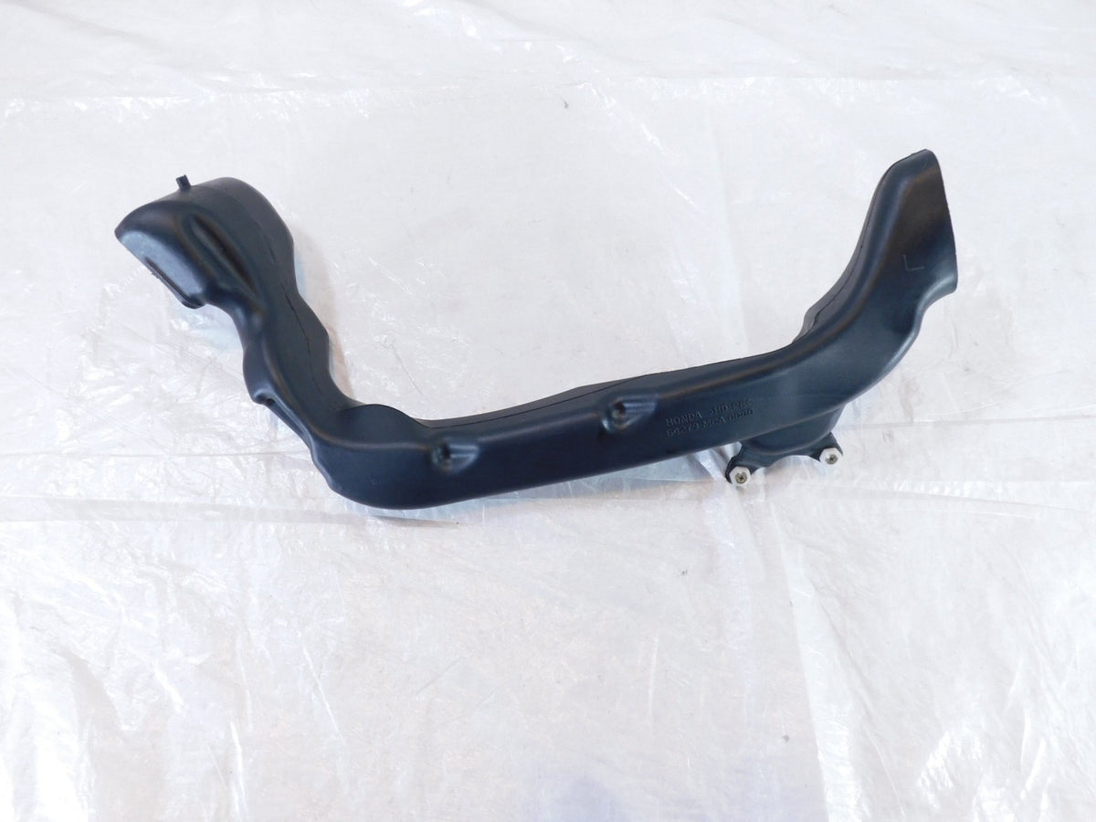 2001-2005 Honda GL1800 Goldwing 1800 Left Fairing Air Intake Duct Tube Pipe - C3 Cycle