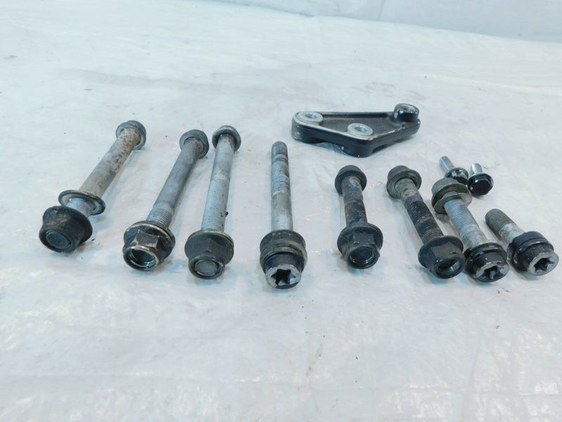 Triumph Daytona 955 955i & Speed Triple 1050 Cylinder Head Engine Motor Mount