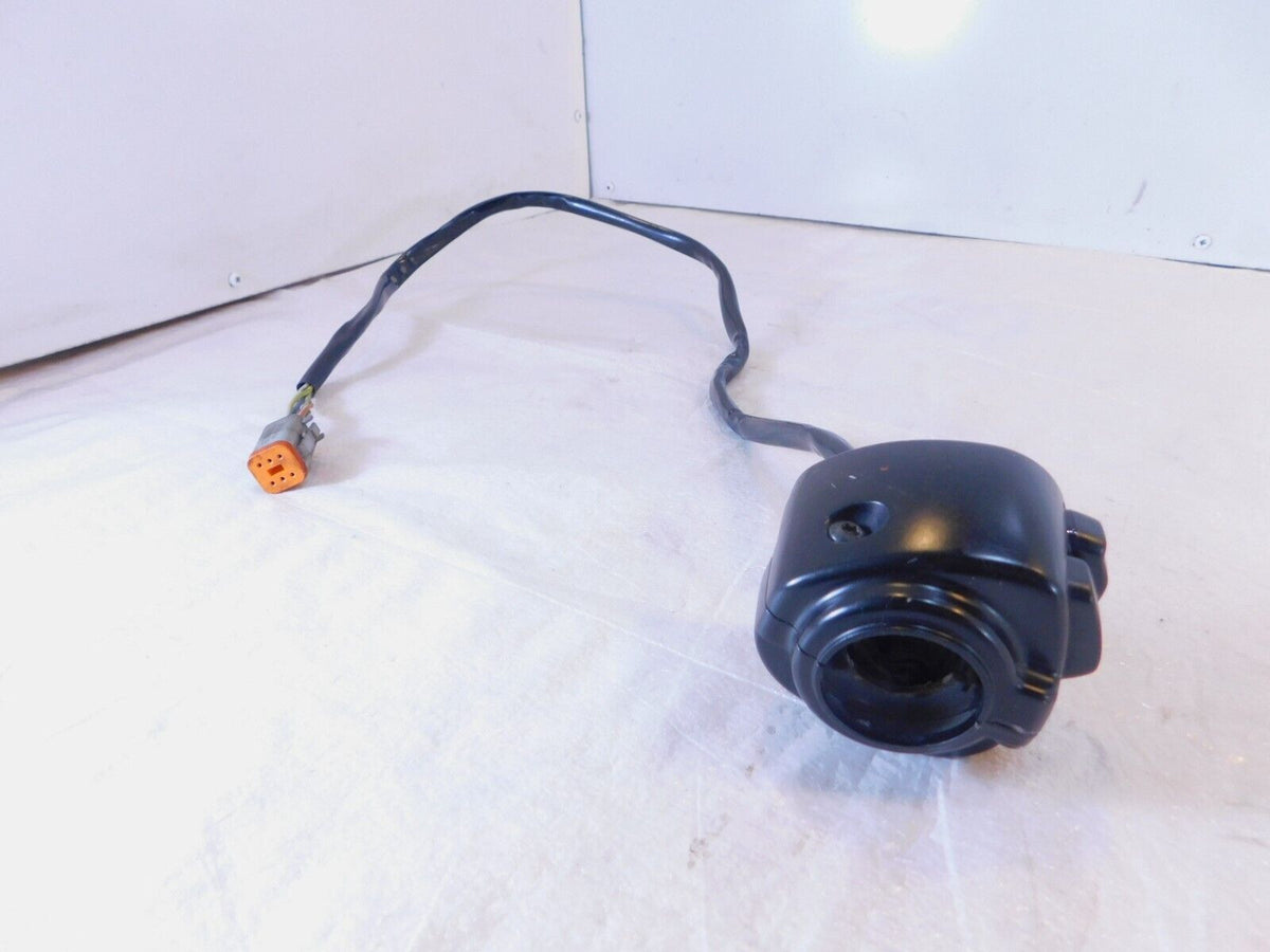 Harley Davidson Softail Dyna Sportster Left Handlebar Horn Turn Signal Switches - C3 Cycle