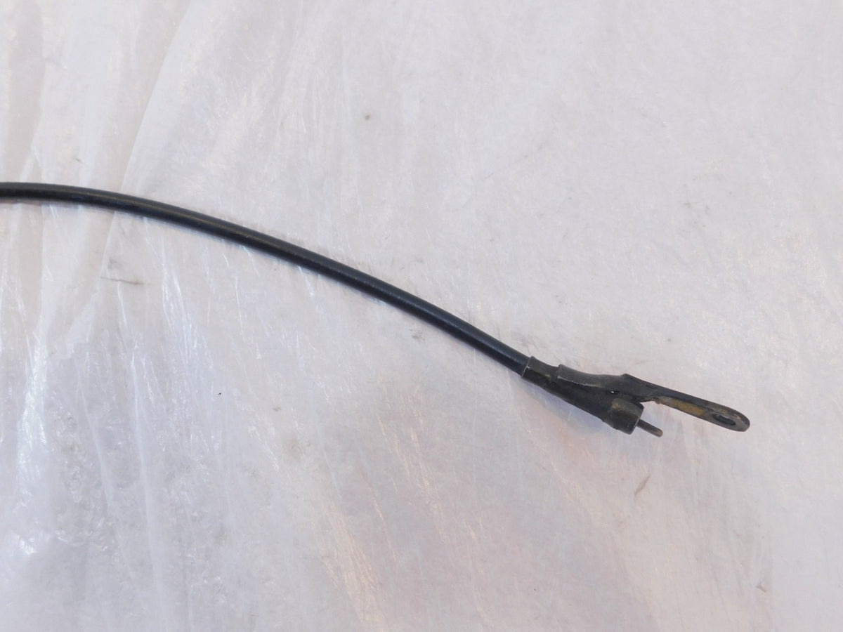 1982-1983 Yamaha XJ750 Maxim 750 Front Instrument Cluster Speedometer Cable Line - C3 Cycle