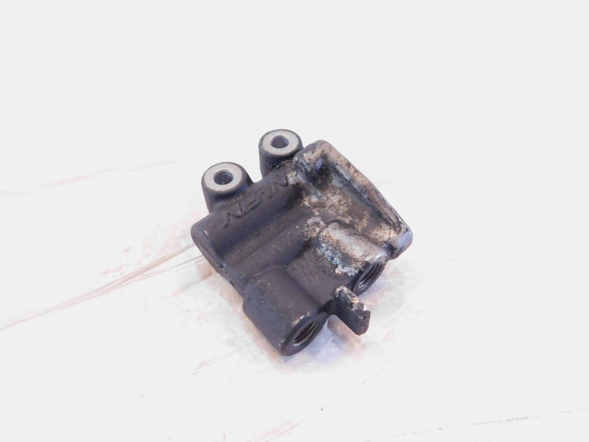 01-20 Honda GL1800 Goldwing 1800 Front Brakes Proportioning Flow Control Valve