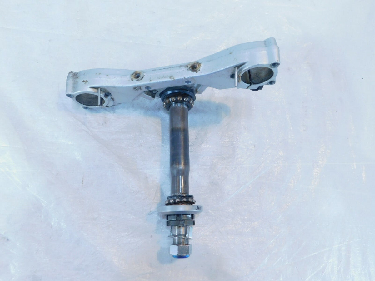 Yamaha VStar 1100 XVS1100 Classic Silverado Front Fork Steering Stem Triple Tree