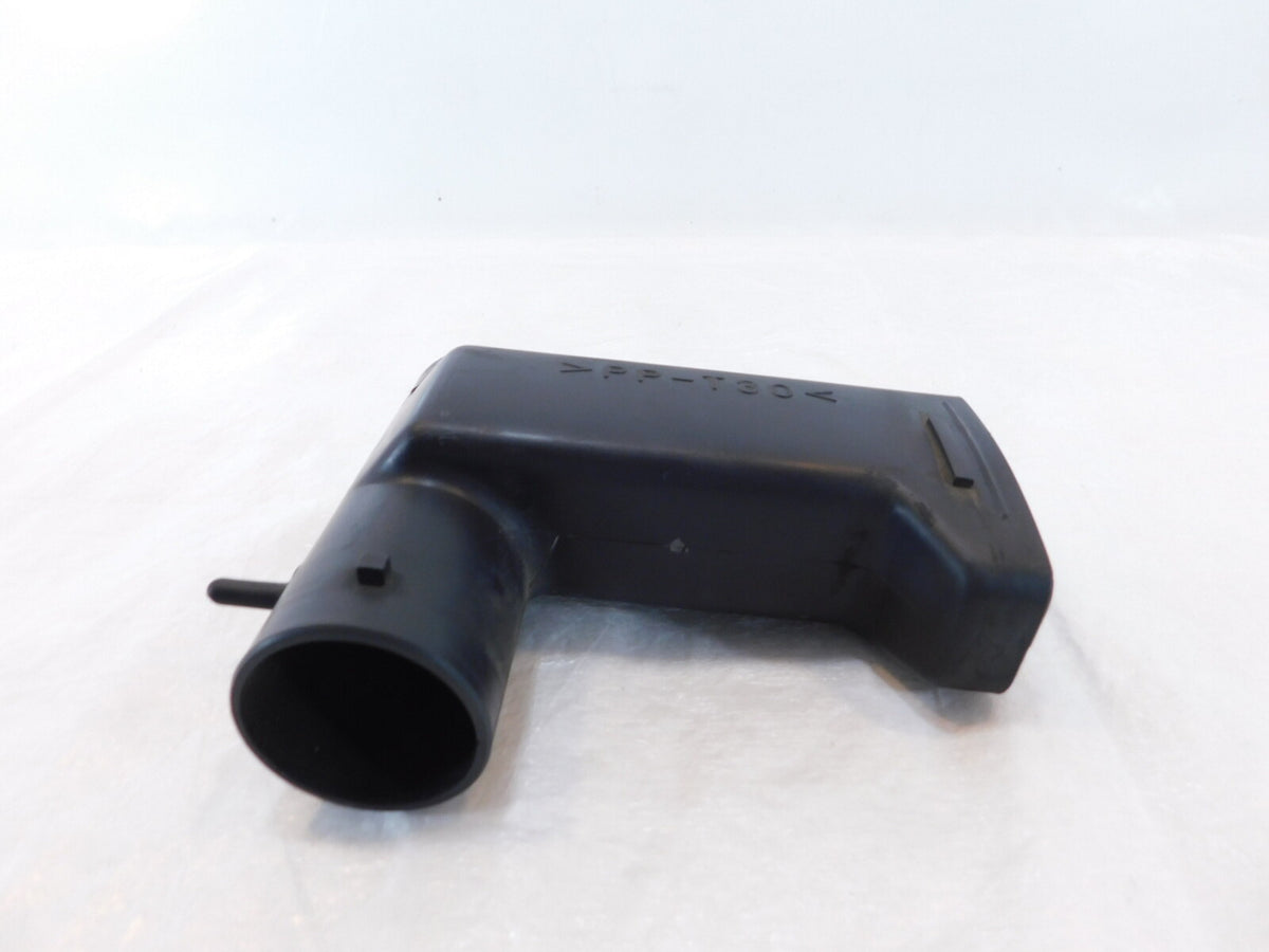 Yamaha Royal Star Tour Deluxe Venture S Center Middle Air Cleaner Box Pipe Duct