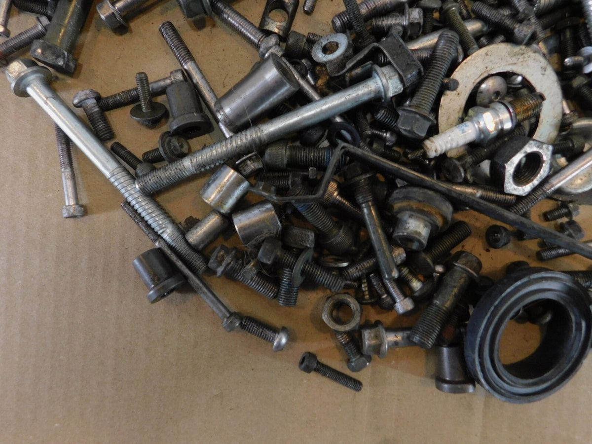 2007 07 Yamaha Royal Star Tour Deluxe XVZ13 Nuts Bolts Brackets Parts Misc Lot - C3 Cycle
