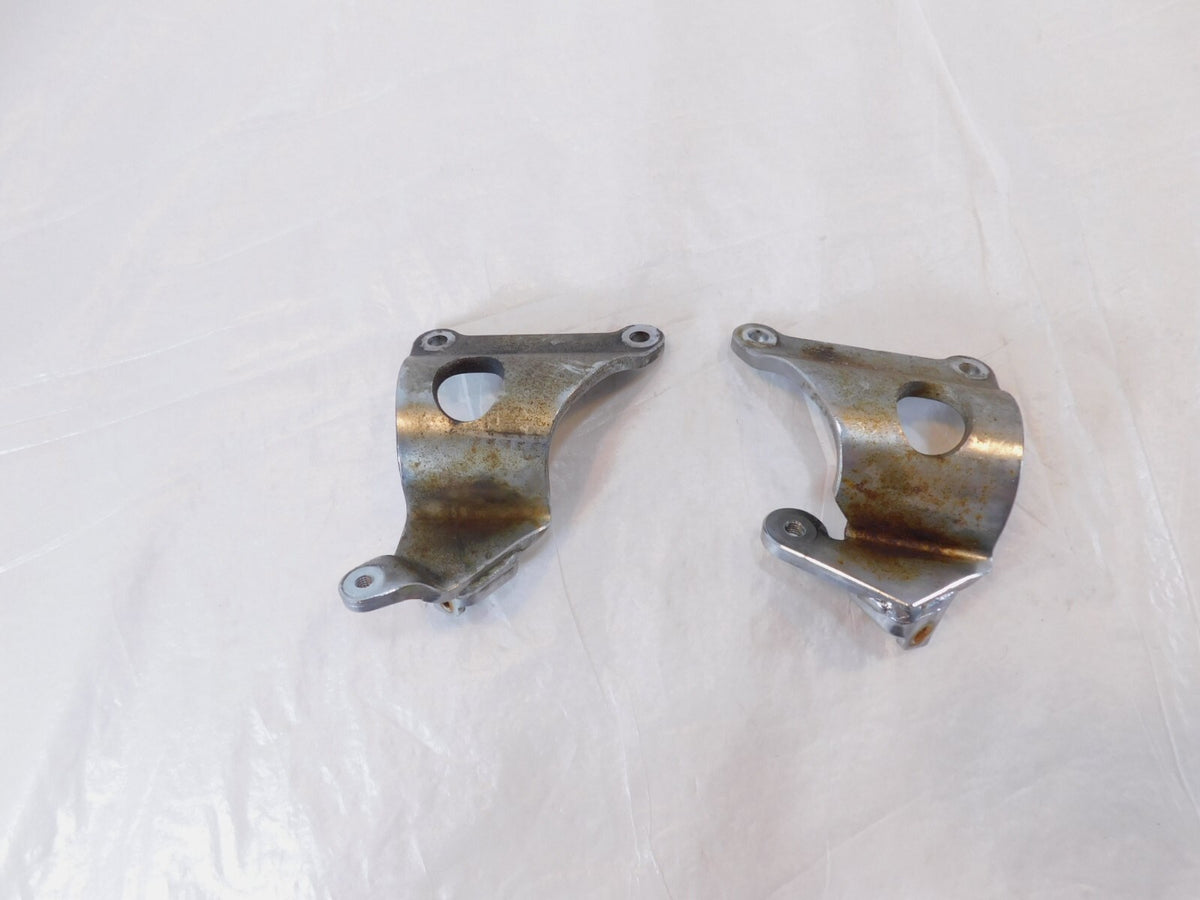 94-03 Honda Magna VF750 VF750C Front Left/Right Footpeg Footrest Mount Brackets - C3 Cycle