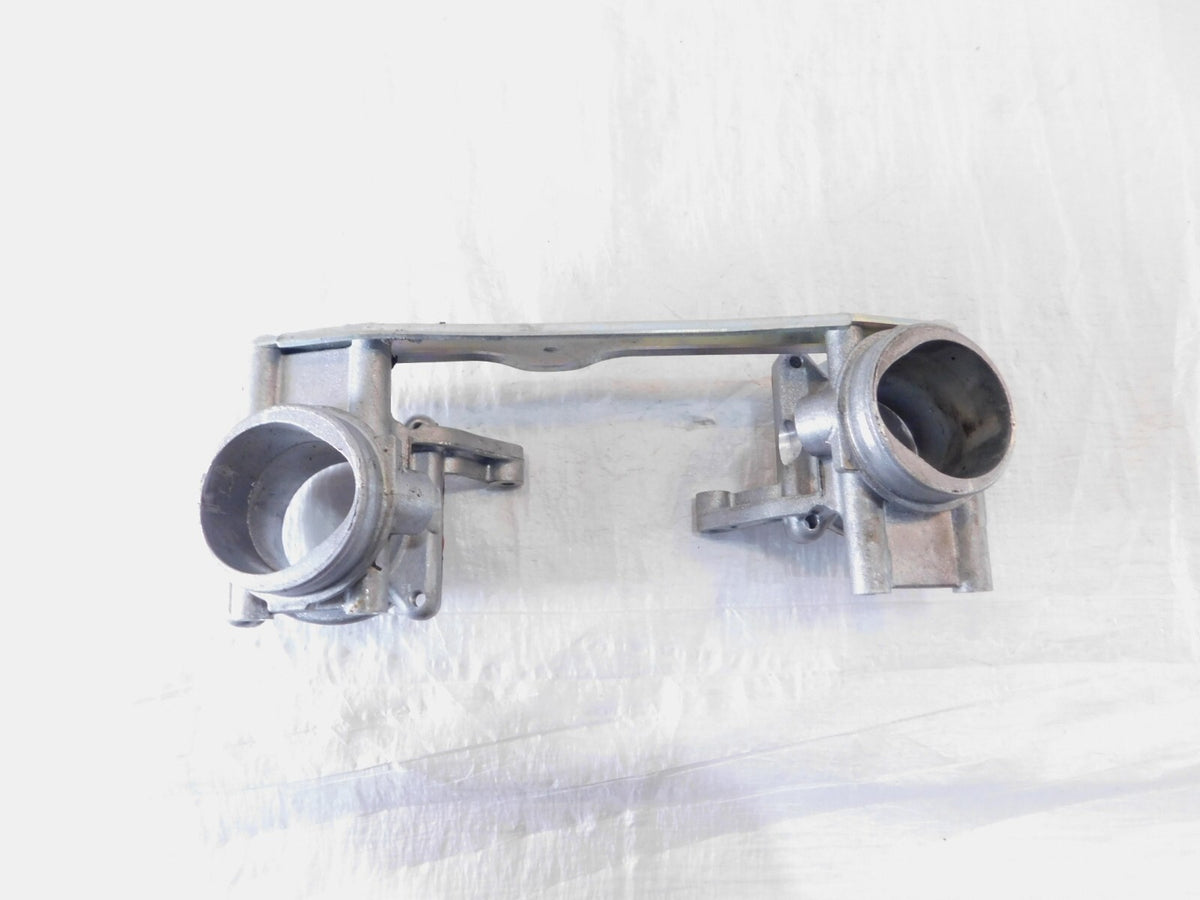 2007-2016 Aprilia Dorsoduro Shiver 750 SL750 Throttle Body Intake Manifold Union