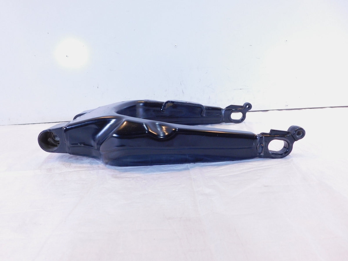 Harley Davidson Road Street & Electra Glide Rear Wheel Fork Arm Swingarm Bracket