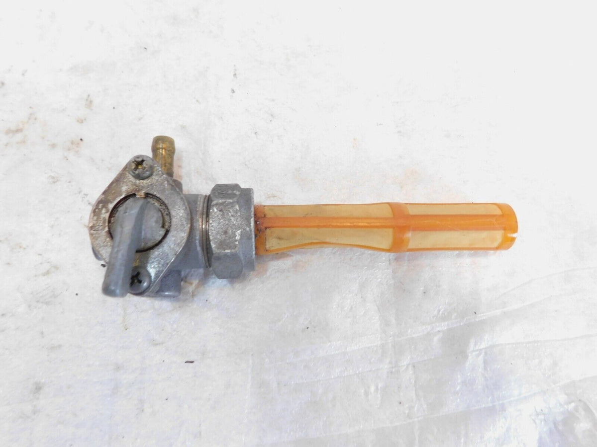 Harley Davidson Sportster 883 & 1200 Gas Tank Fuel Valve Petcock Tap - Shut off - C3 Cycle
