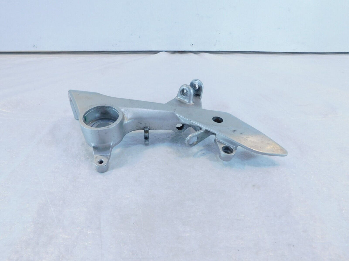 1998-01 Honda VFR800 Interceptor 800 Front Right Footrest Foot Peg Mount Bracket - C3 Cycle