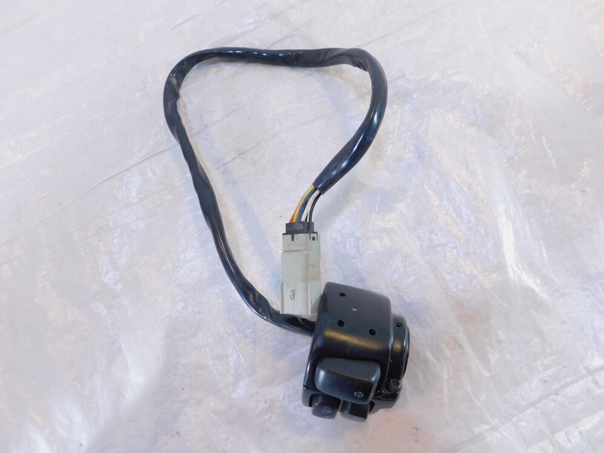 Harley Davidson Softail Dyna Sportster Left Handlebar Horn Turn Signal Switches - C3 Cycle
