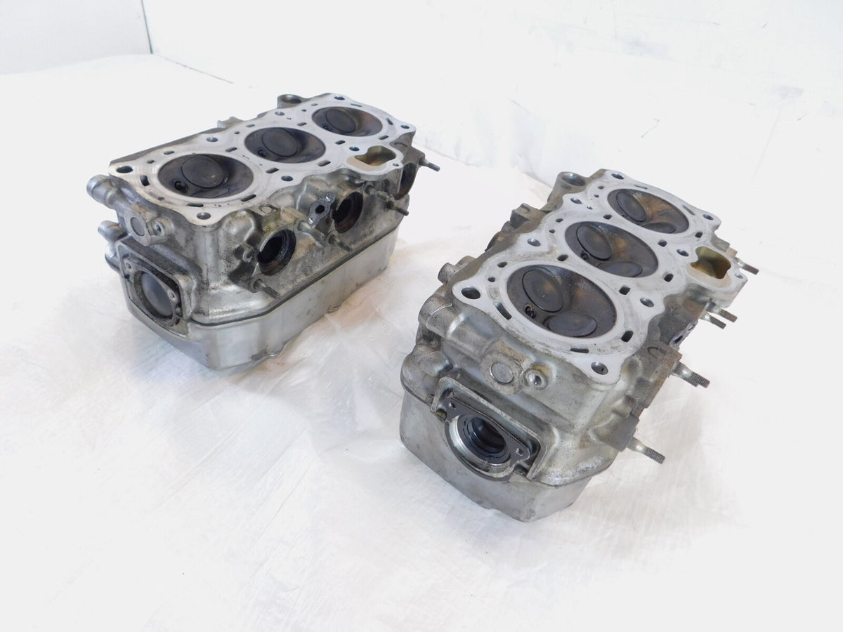 1988 & 1989 Honda Goldwing GL1500 Left/Right Cylinder Heads w/ Valves & Covers