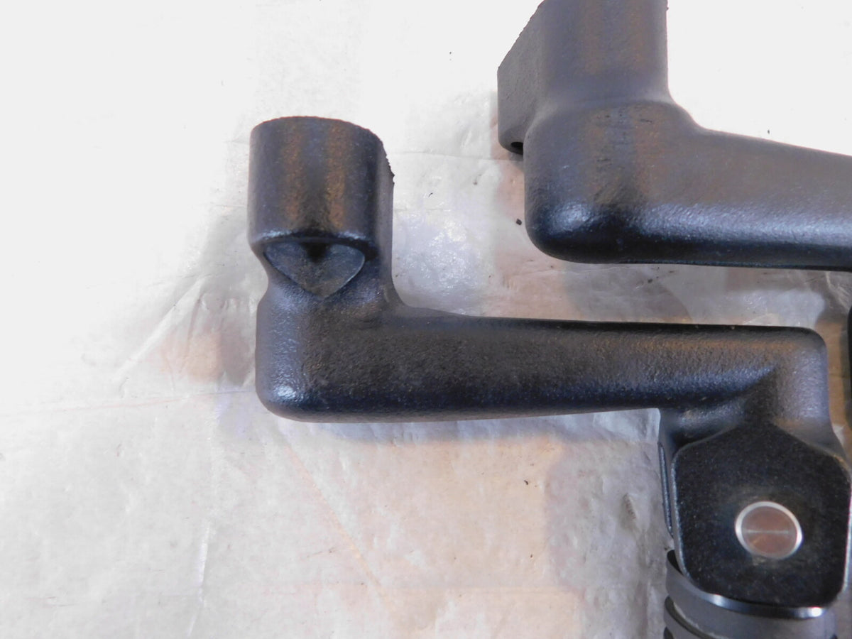 Indian Chief & Chieftain Rear Left/Right Passenger Footrest Foot Peg w/ Mounts - C3 Cycle