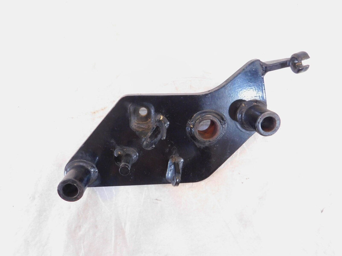 1995-2005 Kawasaki Vulcan 800 Classic VN800 Right Footpeg Footrest Bracket Mount - C3 Cycle
