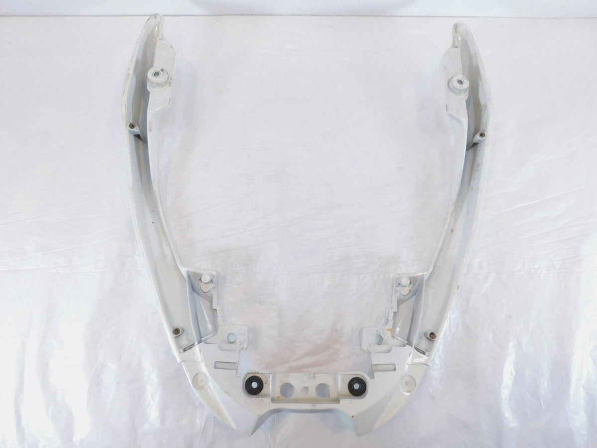 2007-2011 Suzuki Burgman 400 AN400 White Rear Passenger Pillion Grab Bar Handles