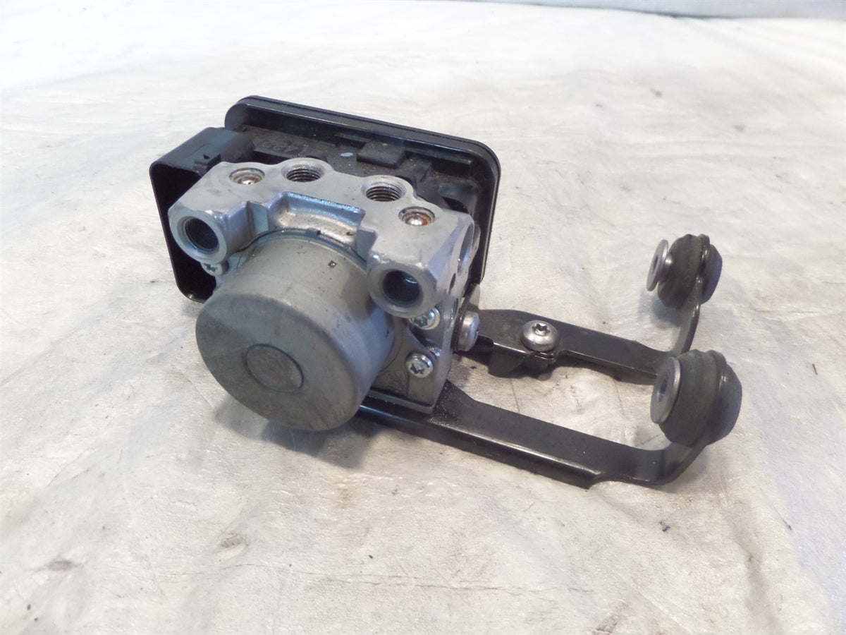 2013-2016 Triumph Street Triple R & RX Wet ABS Motor Brake Pump Actuator - C3 Cycle