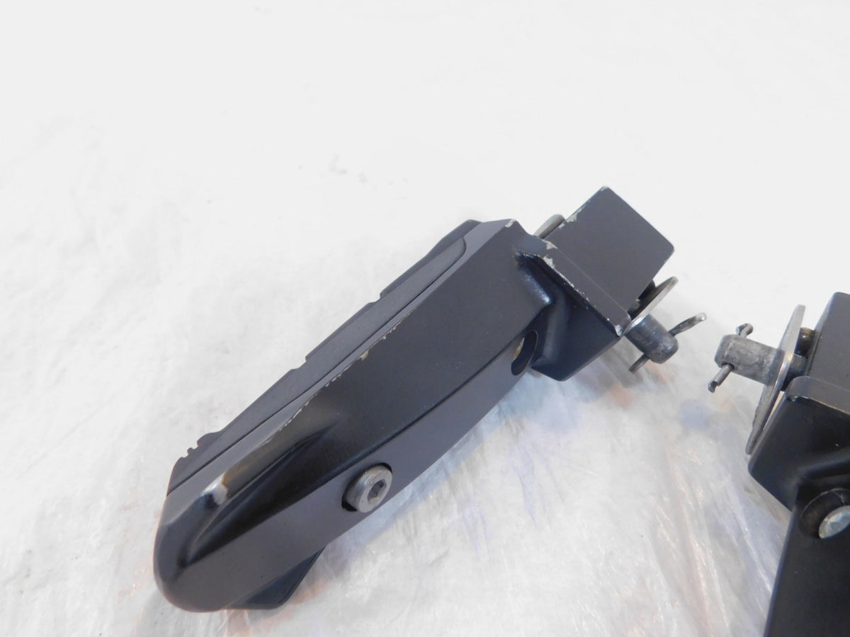 2001 2002 2003 2004 2005 BMW F650CS Left/Right Rear Passenger Footrest Foot Pegs - C3 Cycle