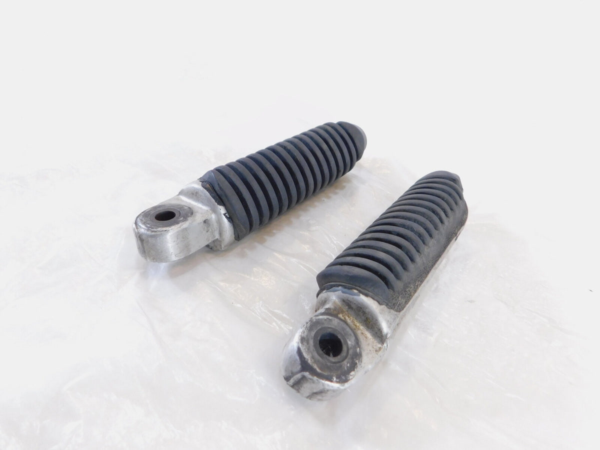 Suzuki Katana 600 & 750 GSX750F Left & Right Rear Passenger Footpeg Footrests - C3 Cycle