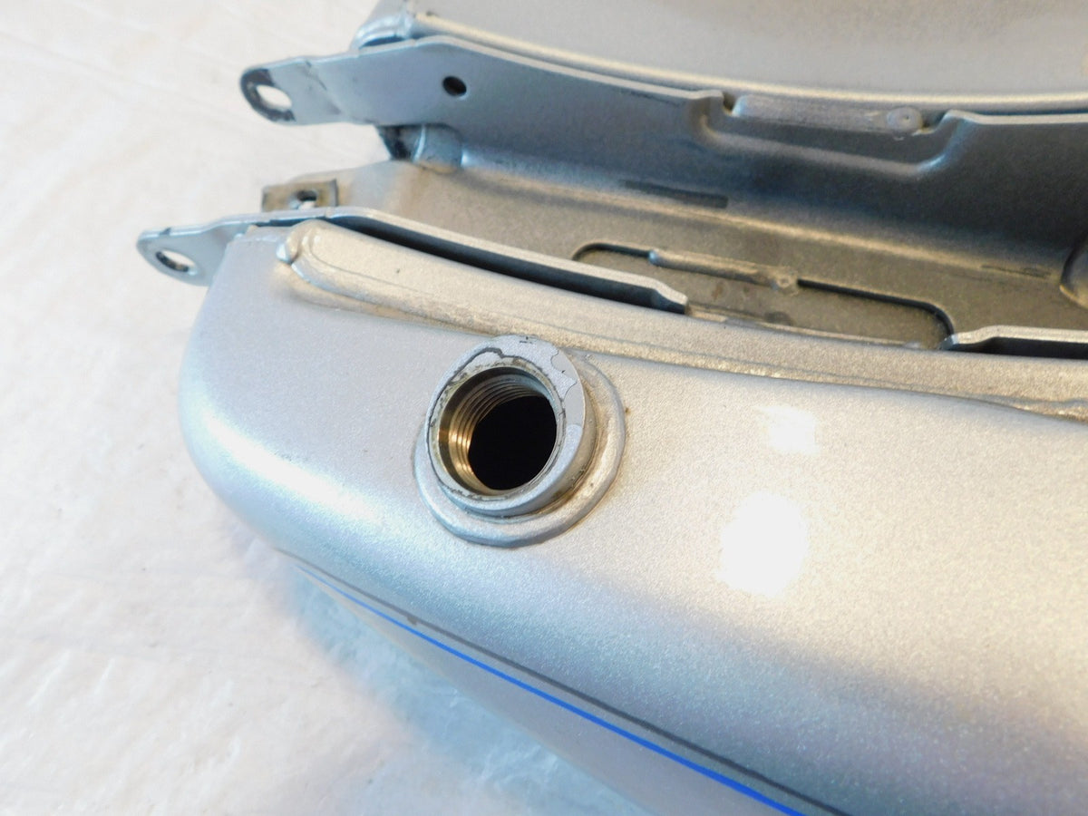 2004-2005 Harley Davidson Dyna Low Rider FXDL Silver Fuel Petrol Tank- Dents - C3 Cycle
