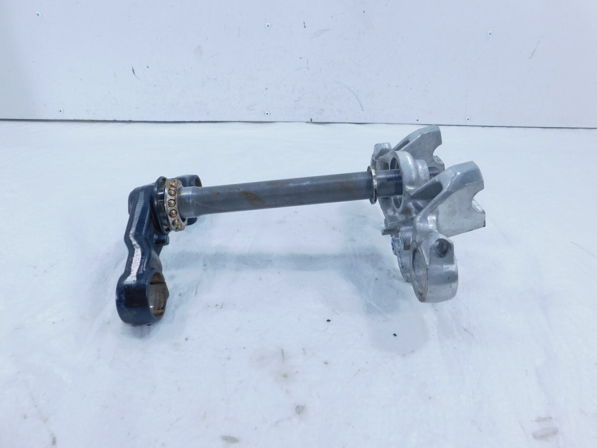 1984-1985 Honda VF500 Magna V30 500 Front Upper/Lower Triple Tree Steering Stem - C3 Cycle