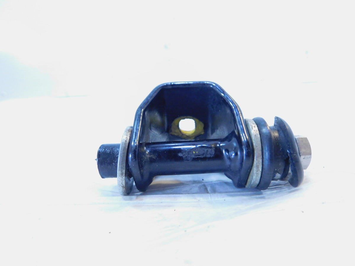 2001 01 Titan Phoenix ZRM ZSX Upper Front Fuel Gas Petrol Tank Mount Bracket - C3 Cycle