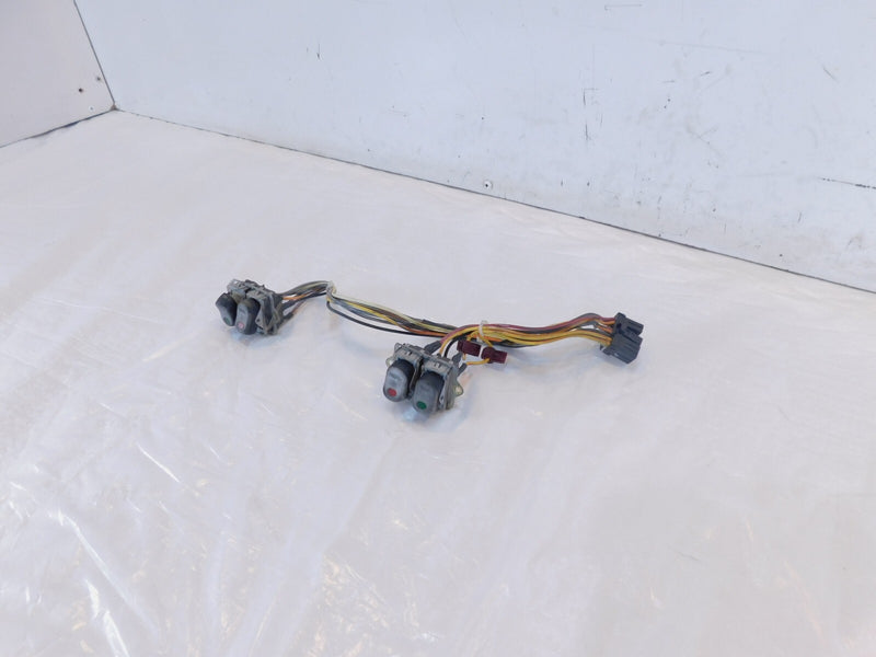 Harley Touring Electra Glide Ultra Classic Spot Lamp Accessory Control Switches