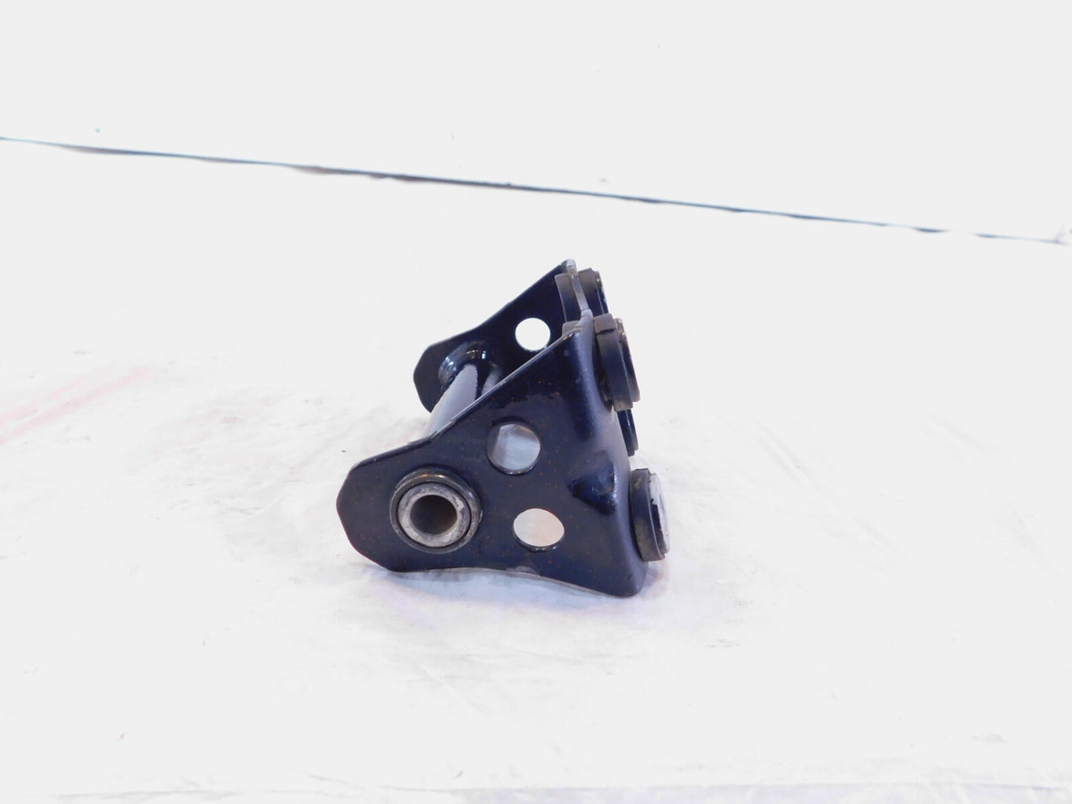 99-07 Suzuki Hayabusa GSX1300R Busa Gas Petrol Fuel Tank Reservoir Mount Bracket - C3 Cycle