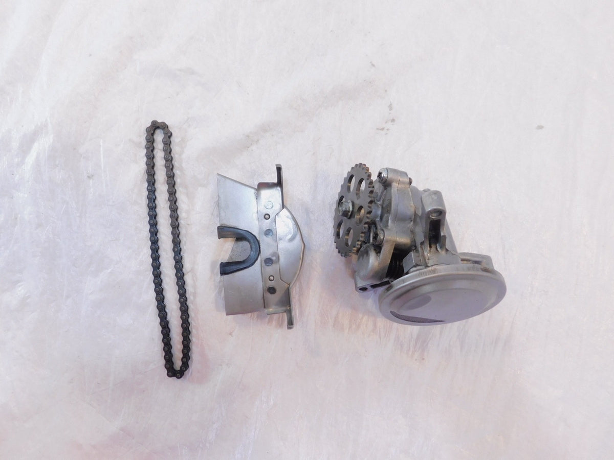 82-83 Yamaha XJ750 Maxim 750 Engine Motor Oil Pump, Sprocket Gear Chain & Guard - C3 Cycle