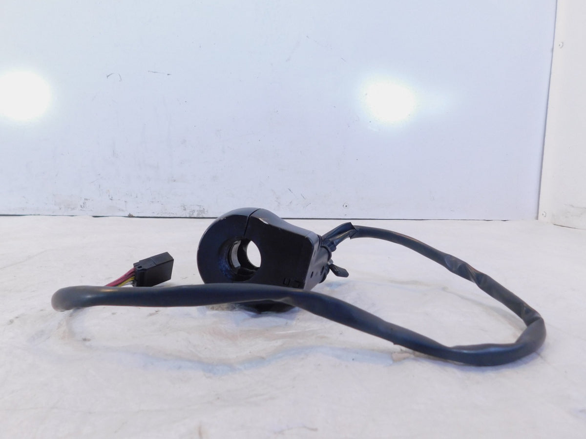 Victory Kingpin Vision Cross Country Right Engine Stop Start Handlebar Switches - C3 Cycle