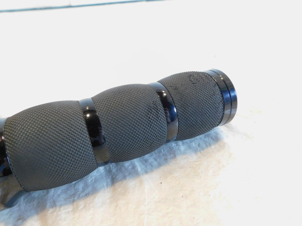 Harley Davidson Dyna Sportster Softail Avon Black Throttle Right Handlebar Grip - C3 Cycle
