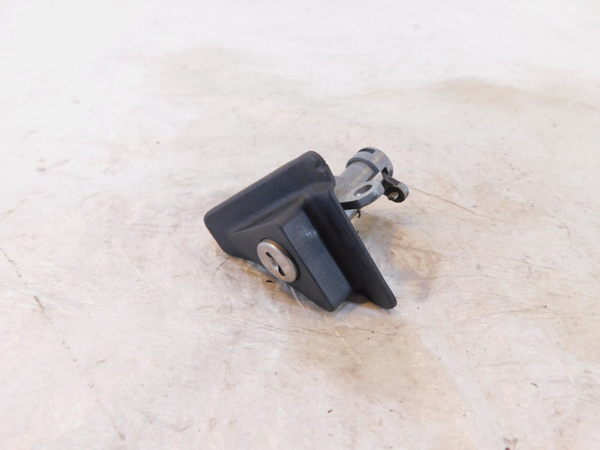 1985-2007 Yamaha V-Max 1200 VMX12 VMX1200 Fuel Tank Shield Cover Lock - No Key - C3 Cycle