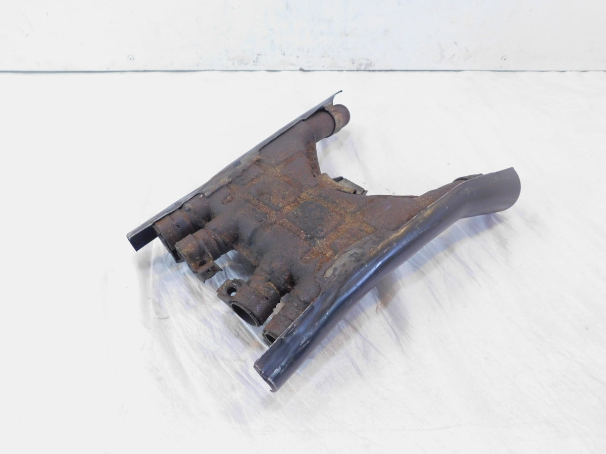 82-83 Yamaha XJ750 Maxim 750 Exhaust Muffler System Mid Pipe Chamber Manifold - C3 Cycle