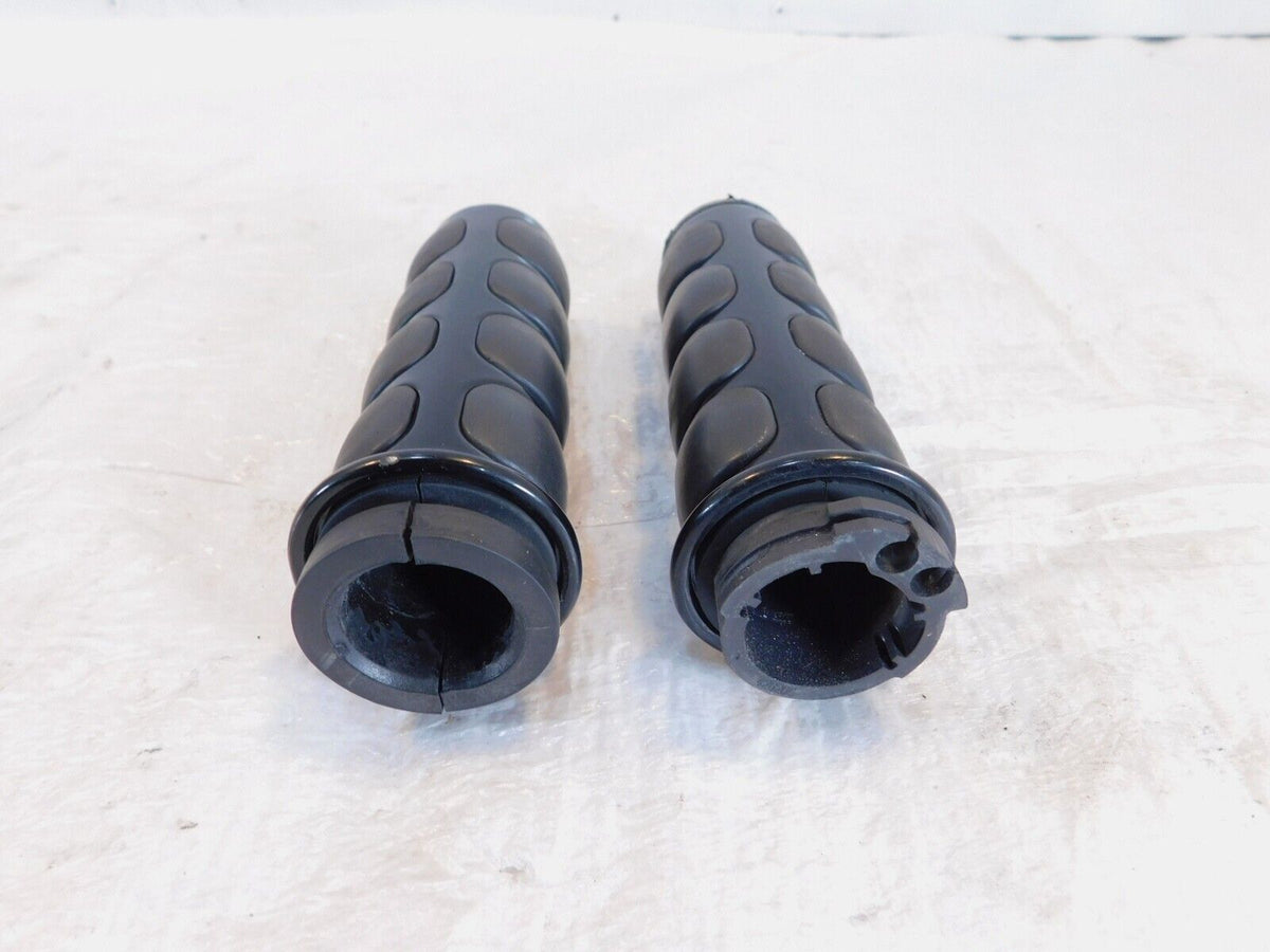 Yamaha V-Star 650 Road Royal Star XVZ13 XV1600 XV1700 Left/Right Handlebar Grips - C3 Cycle