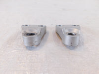 Yamaha FZR600R Front Left & Right Footrest Footpeg Foot Peg Bar Mount BRackets