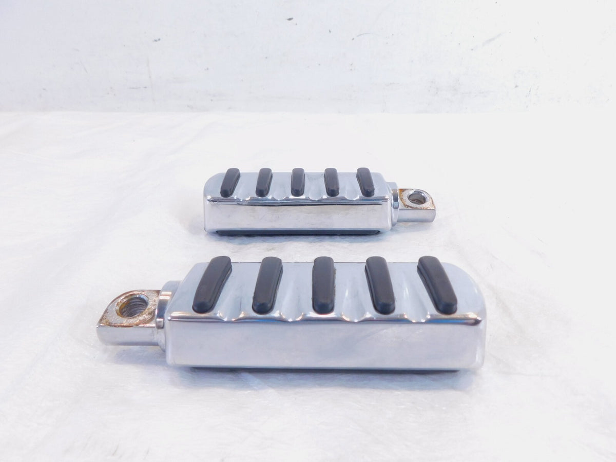 Pair Harley Touring Dyna Sportster & Softail Chrome & Rubber Footpeg Footrests - C3 Cycle