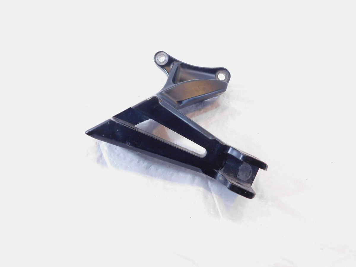 2013-2017 13-17 Victory Judge Rear Left Passenger Footpeg Footrest Mount Bracket - C3 Cycle