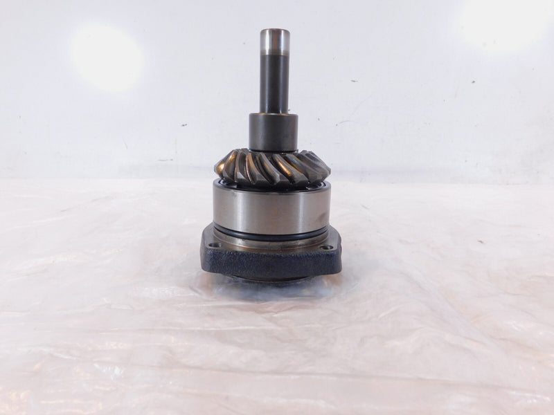 Suzuki Boulevard S83 VS1400 Intruder 1400 Rear Secondary Bevel Drive Gear Shaft