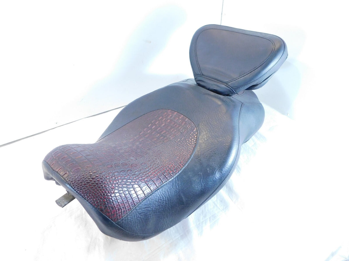06-07 Harley Davidson FLHX Street Glide Rear Back Passenger & Front Rider Seat - C3 Cycle
