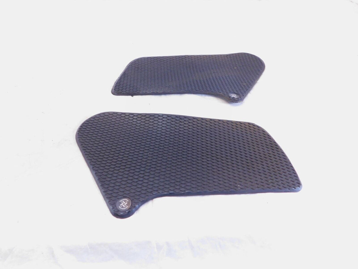 2005-2013 BMW R1200RT R1200 RT Techspec Snake Skin Gas Petrol Fuel Tank Grips - C3 Cycle