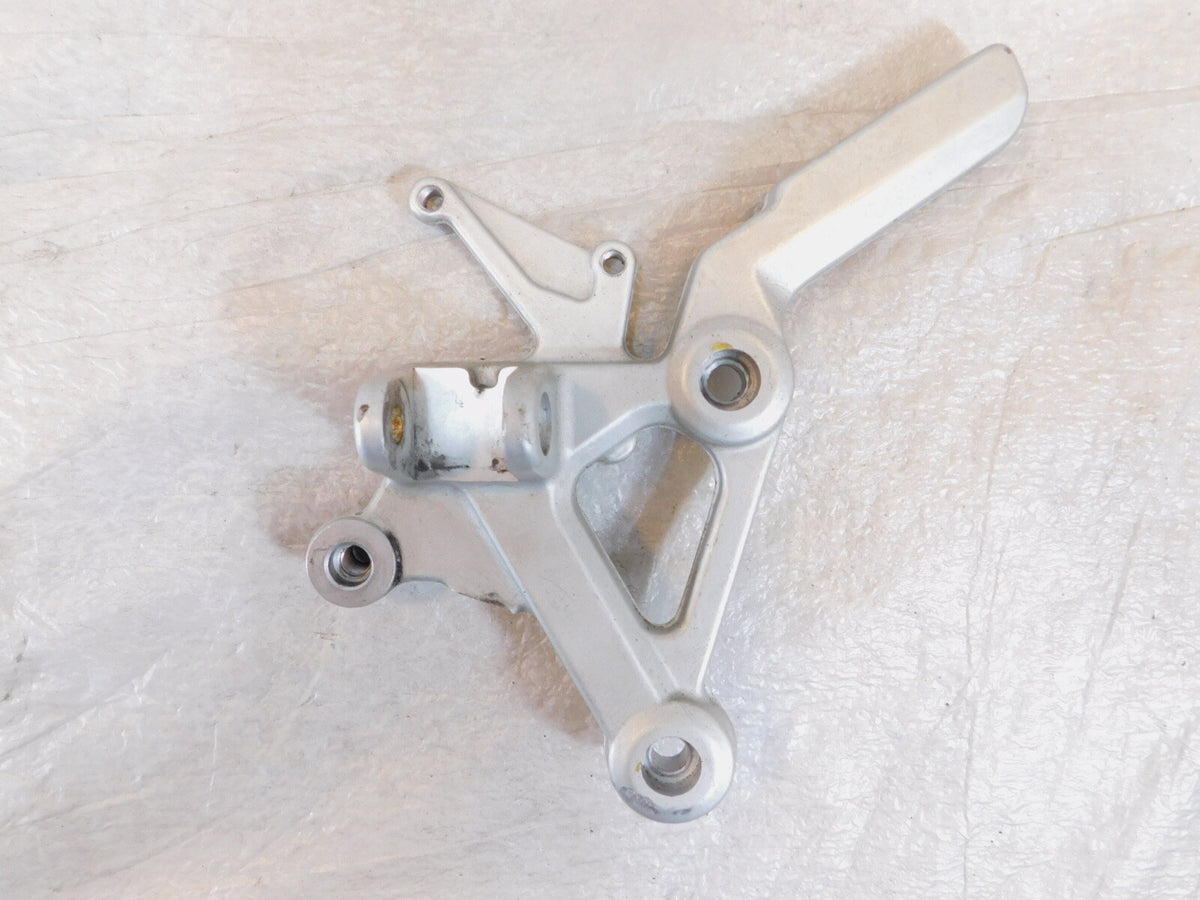 2019-2020 Aprilia Shiver 900 Silver Front Right Footrest Bracket Mount Stay - C3 Cycle