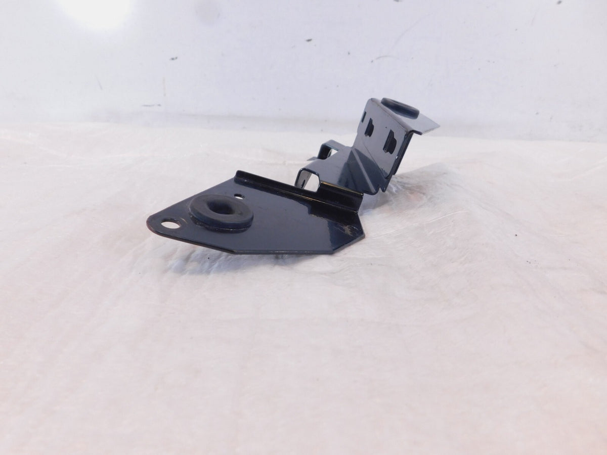 2003 2004 & 2005 Victory Vegas & Kingpin Right Frame Side Cover Mount Bracket - C3 Cycle