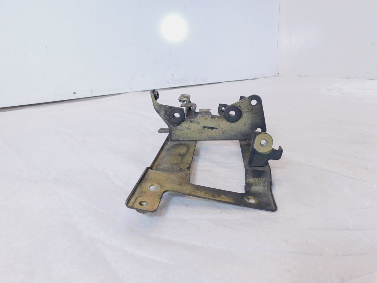 Yamaha Royal Star Tour Classic Deluxe & Venture S Frame Side Cover Bracket Mount - C3 Cycle