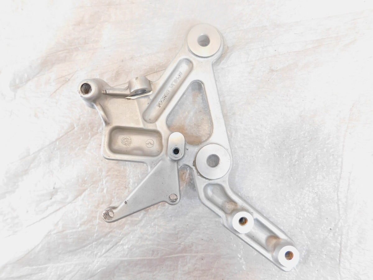 2019-2020 Aprilia Shiver 900 Silver Front Right Footrest Bracket Mount Stay - C3 Cycle