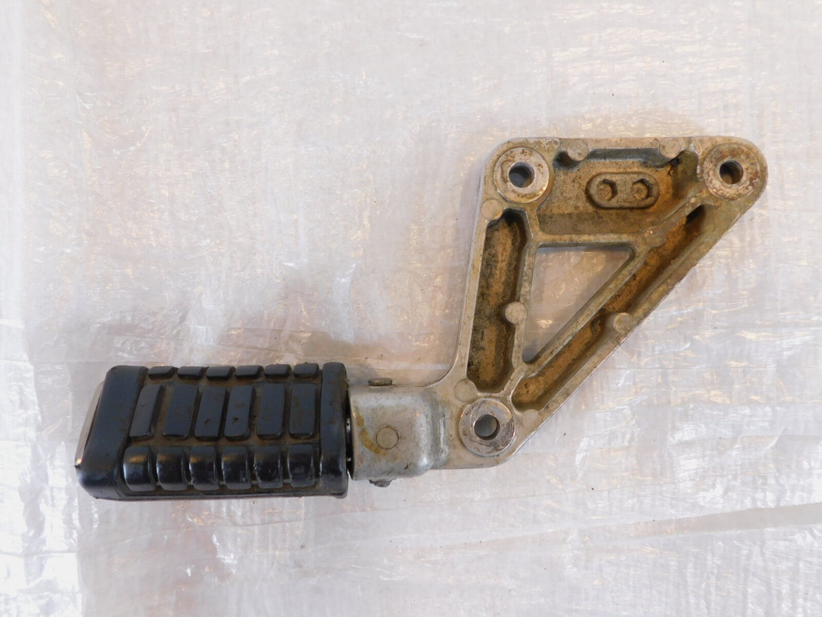 Honda Shadow 700 VT700 750 VT750 Rear Right Passenger Footrest Bracket & Footpeg - C3 Cycle