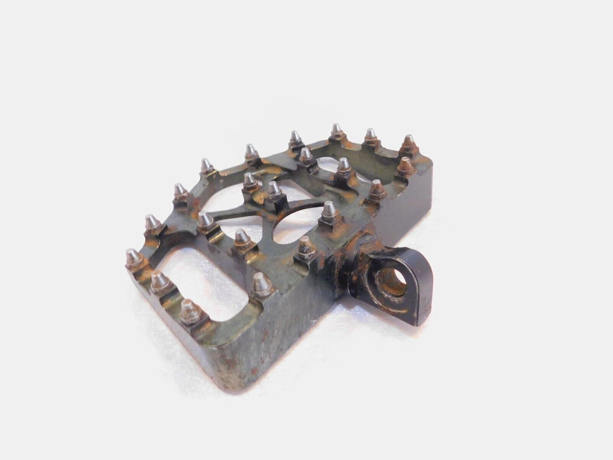 One Harley Davidson FXR Dyna Sportster & Softail Black Metal Footpegs Footrest - C3 Cycle