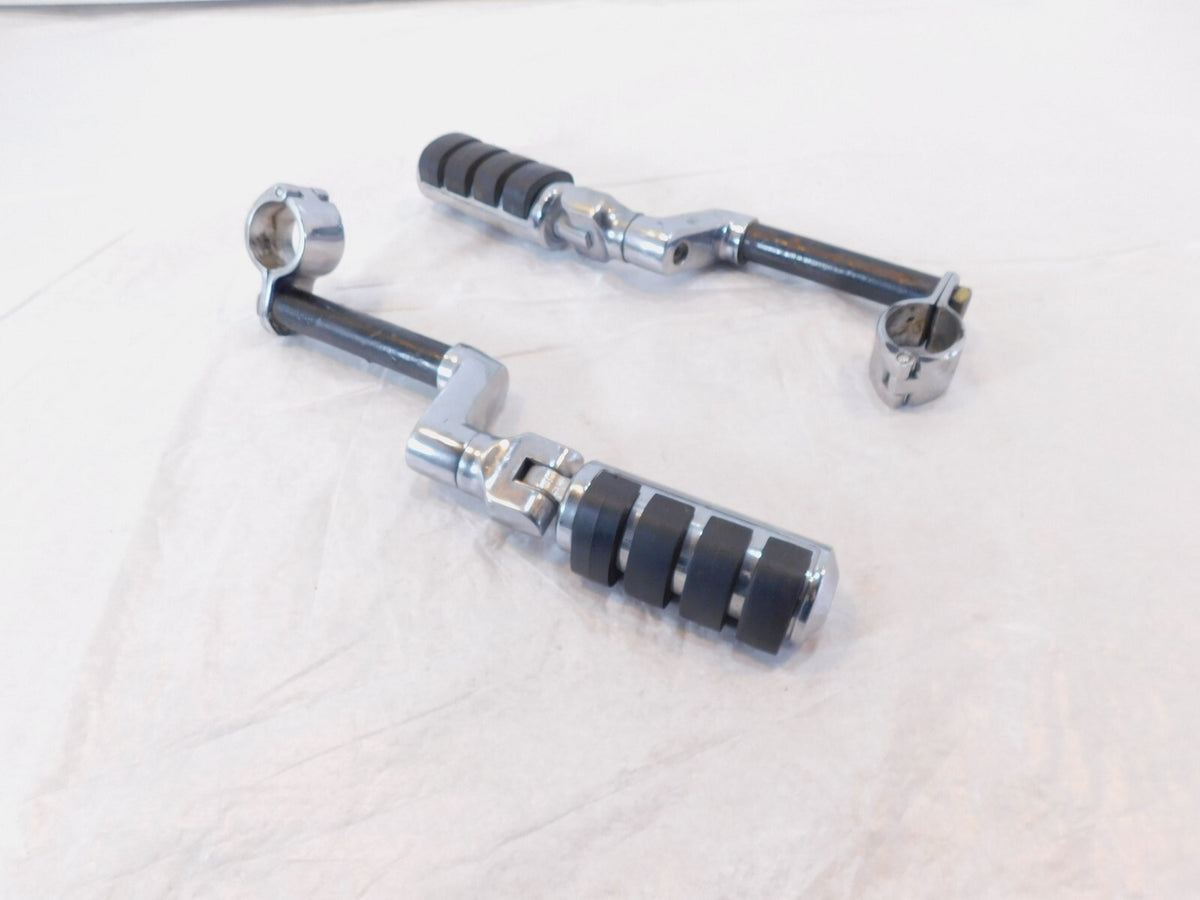 2003 Kawasaki Vulcan 1500 Classic Front Highway Crash Bar Footrests & Mounts - C3 Cycle