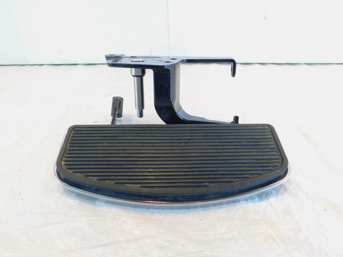 Harley Tri Glide Ultra & Freewheeler Trike Left Footboard Floorboard & Bracket - C3 Cycle