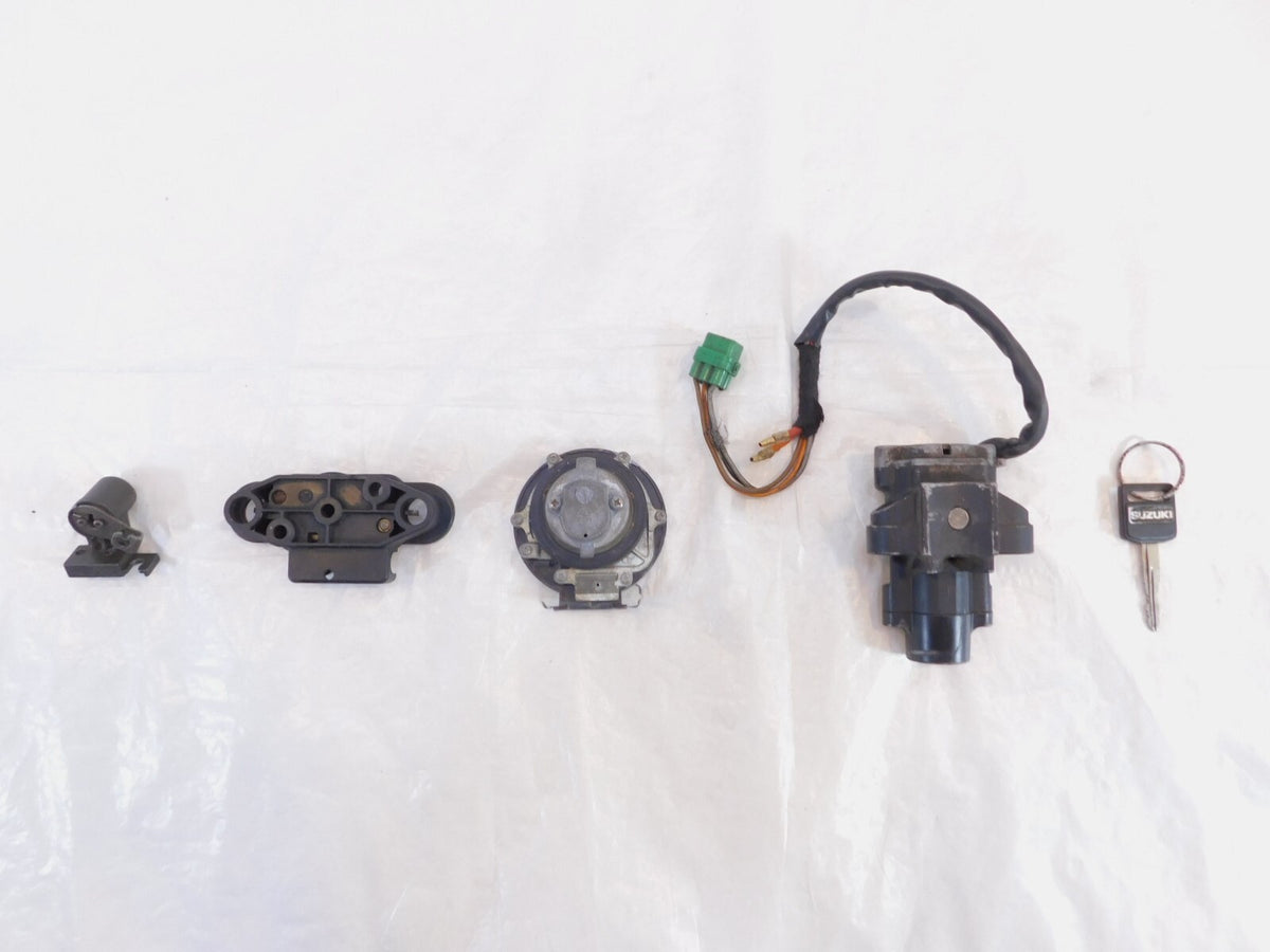 1996-1997 Suzuki GSXR750 GSX-R750 GSXR600 Ignition Switch & Gas Cap Lock Key Set - C3 Cycle